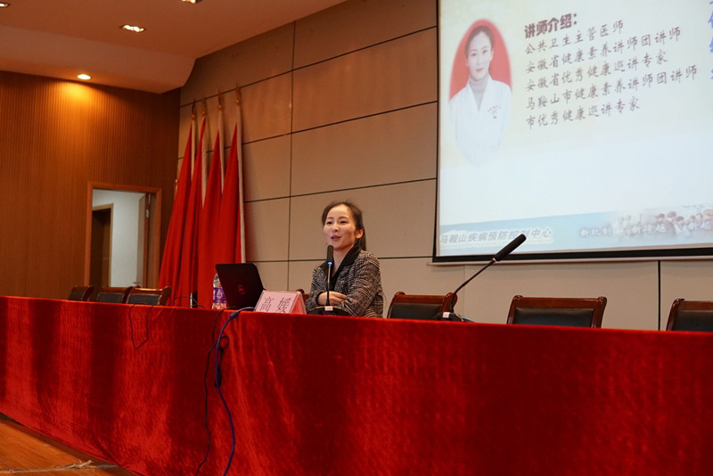 市疾控中心赴beat365官网开展传染病预防知识讲座