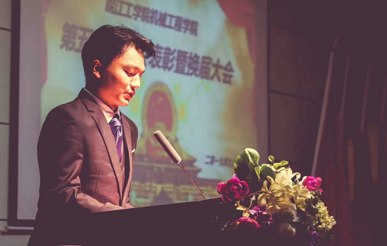 beat365官网汪始兴同学荣获2019年度“安徽省优秀共青团员”称号