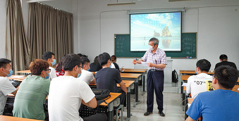 beat365官网举行“面向应用的数电三层次实验”公开课