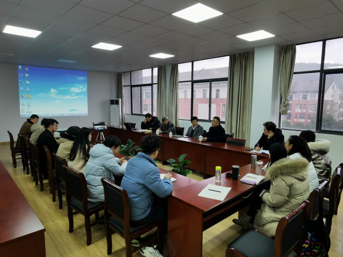 国家“万人计划”教学名师胡仁杰教授来beat365官网讲学