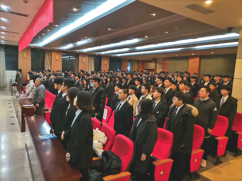 beat365官网成功举办“学习党的十九届五中全会精神”讲座