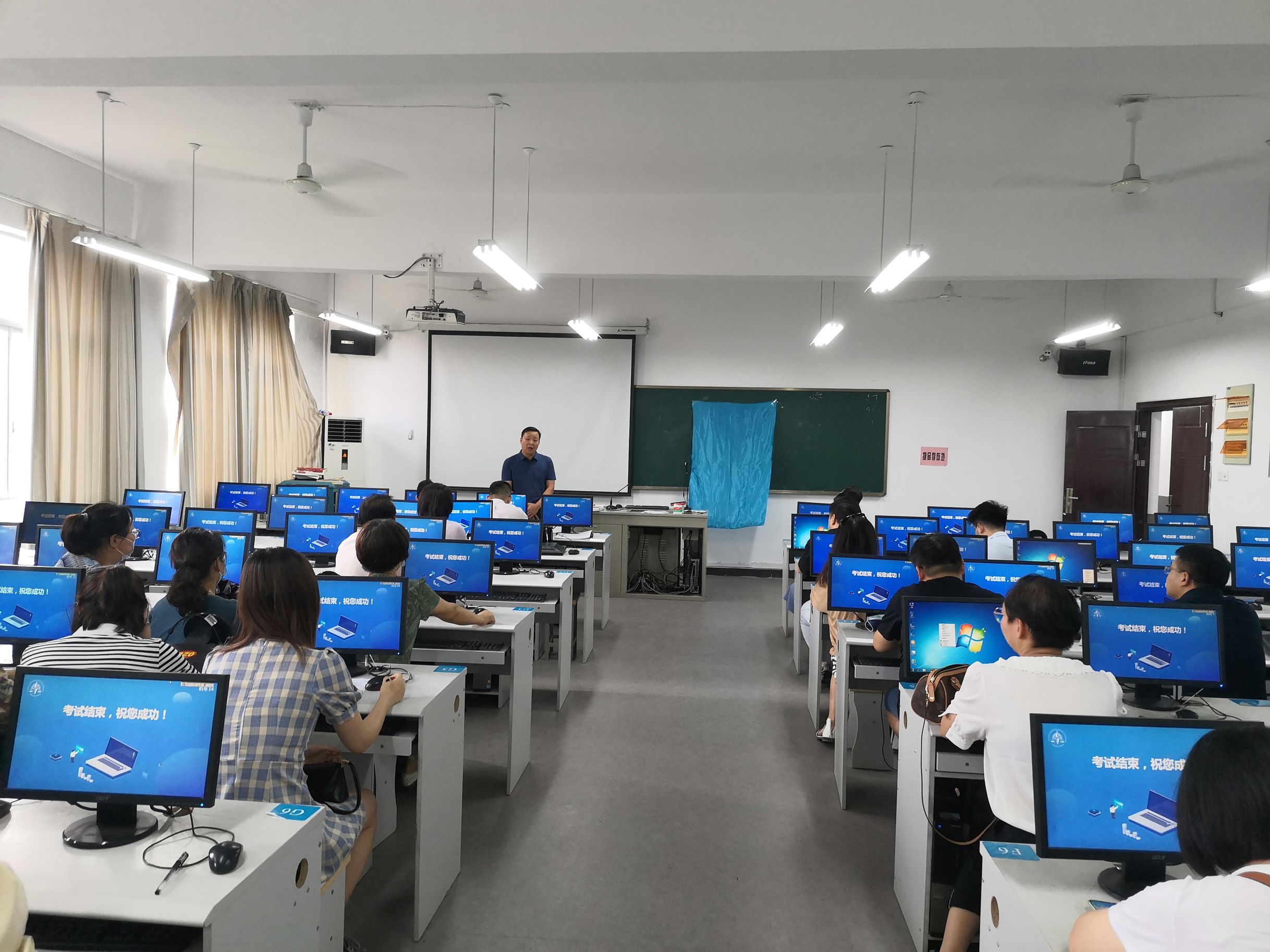 2021年注册会计师全国统一考试在beat365官网顺利举办