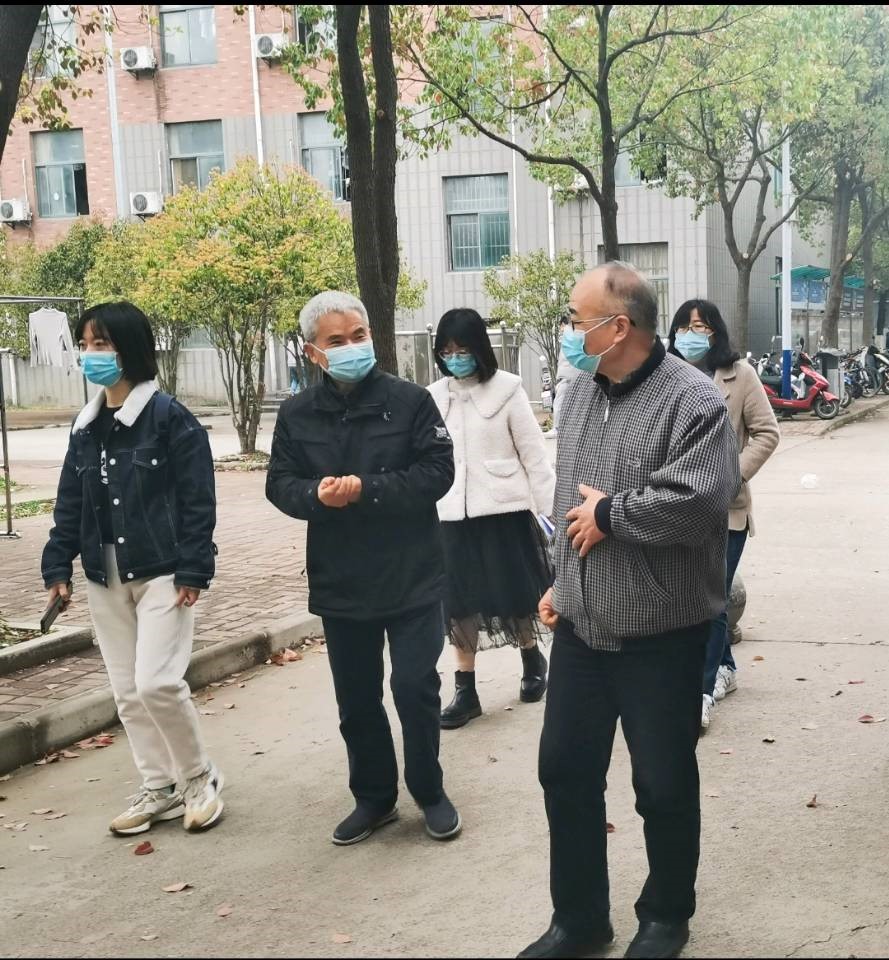 <strong>土木工程学院开展寝室走访与慰问工作</strong>