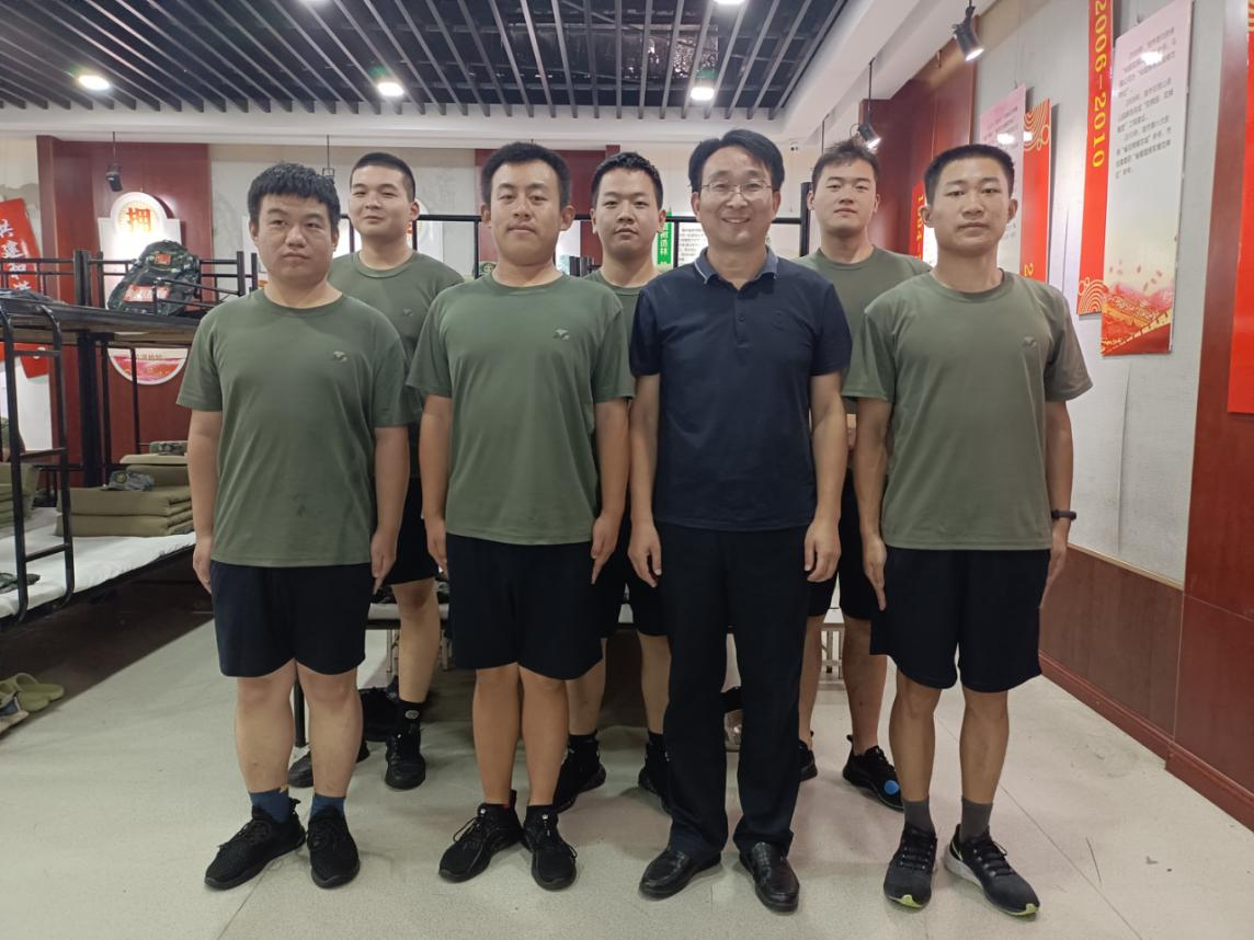 beat365官网扎实开展人武工作