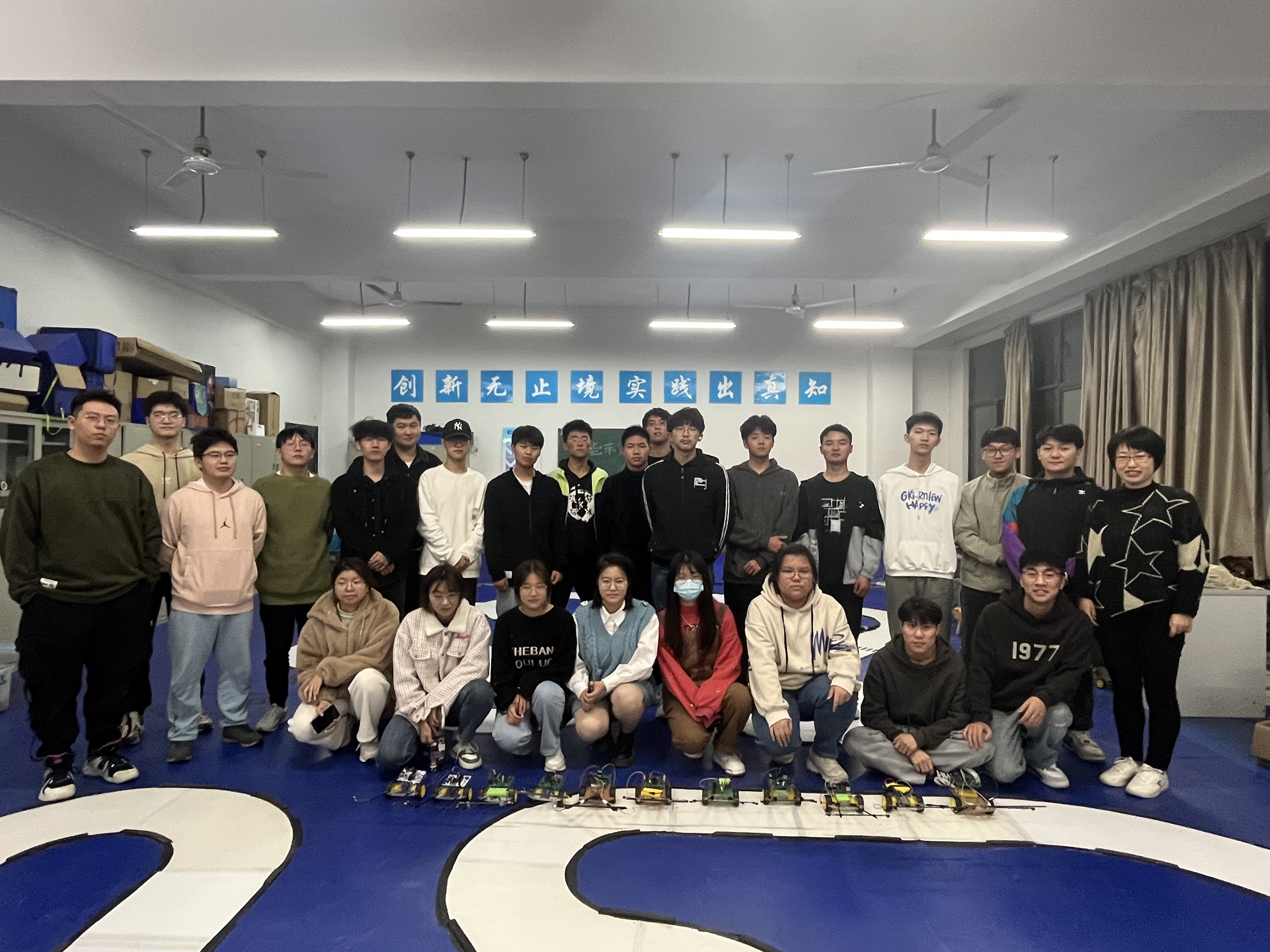 beat365正版唯一入口必一第十二届智能车竞赛顺利举行