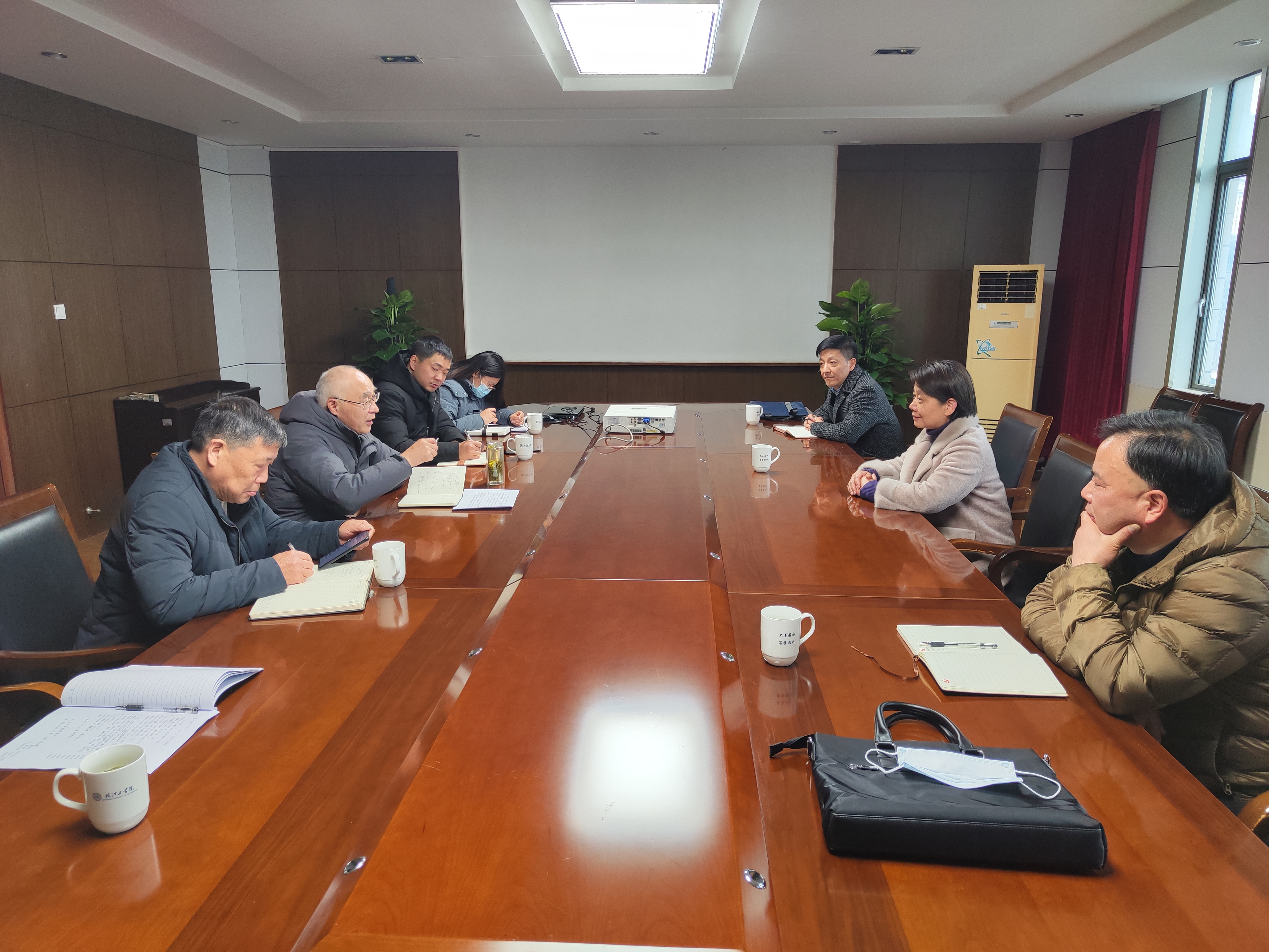 马鞍山市科学技术协会领导来beat365官网交流