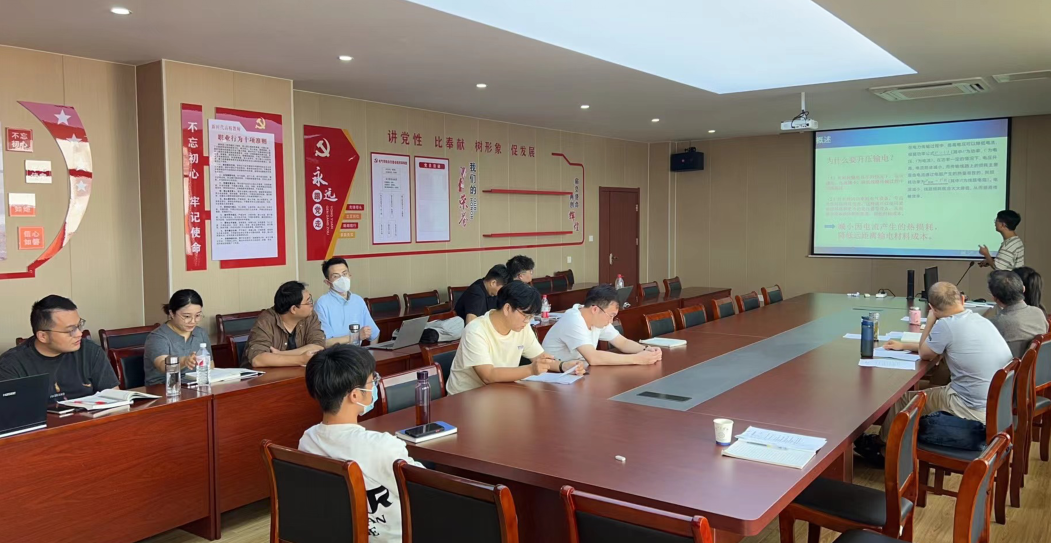 电信工程学院开展上新课教师试讲活动