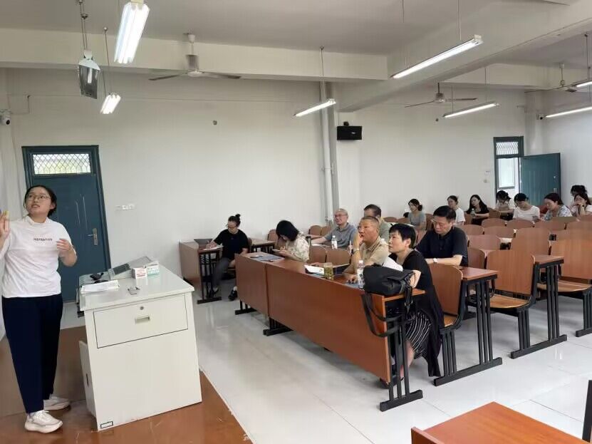 站三尺讲台，炼青教本领——财经学院教师新上课上新课试讲