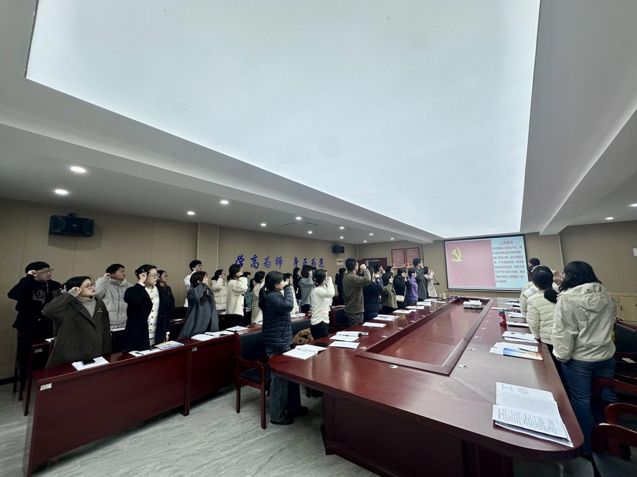 初心不忘  挺膺担当——beat365正版唯一入口必一党员“双带”活动系列报道（一）