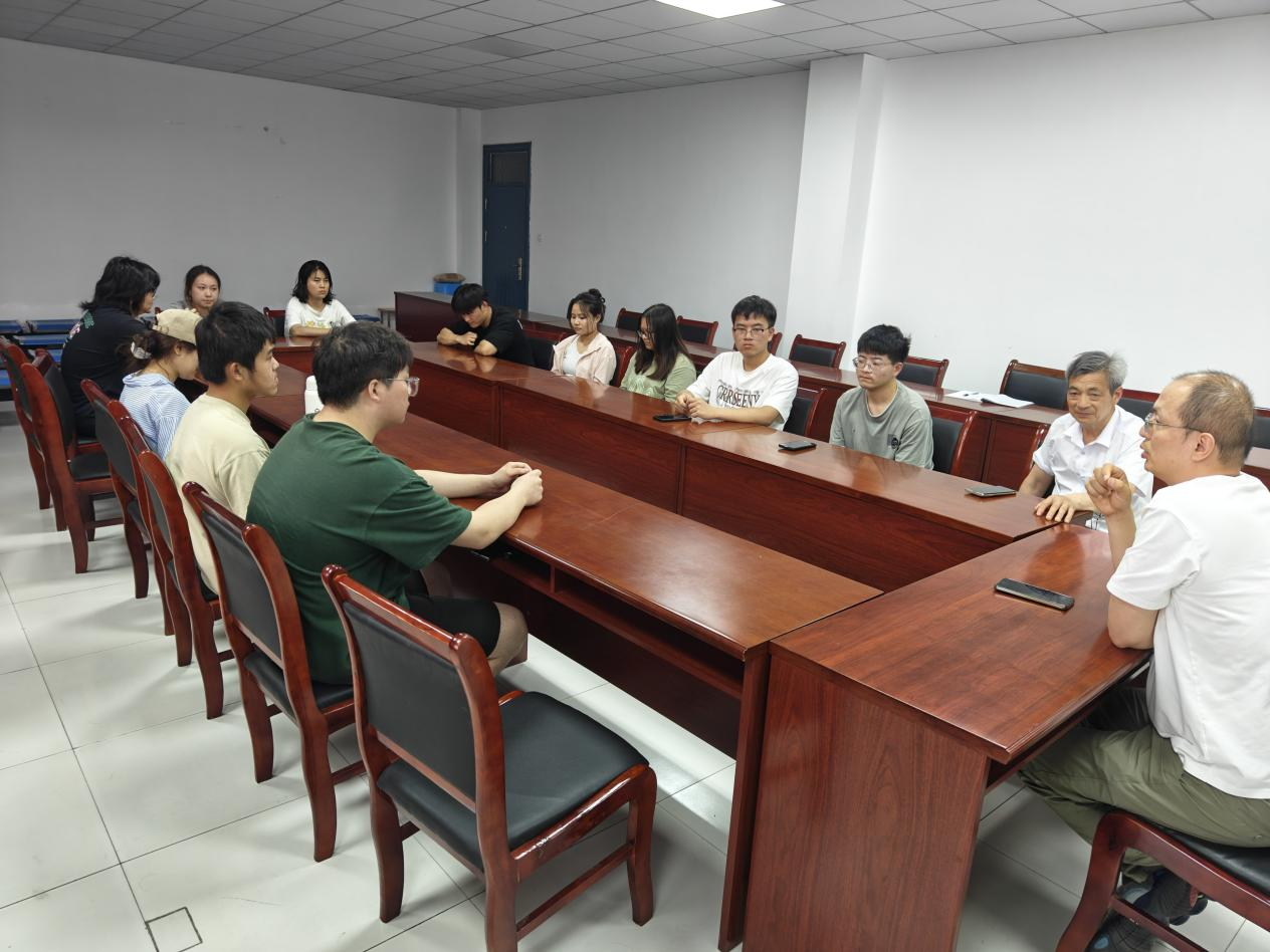 beat365正版唯一入口必一(原河海大学文天学院）2025年春季学期创新与产业工程师学院学生自主管理委员会第五次会议